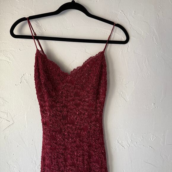 Y2K Betsey Johnson Red Lace Slip Dress XS Ruffle Hem Vamp Romantic Goth Dress - Picture 2 of 11